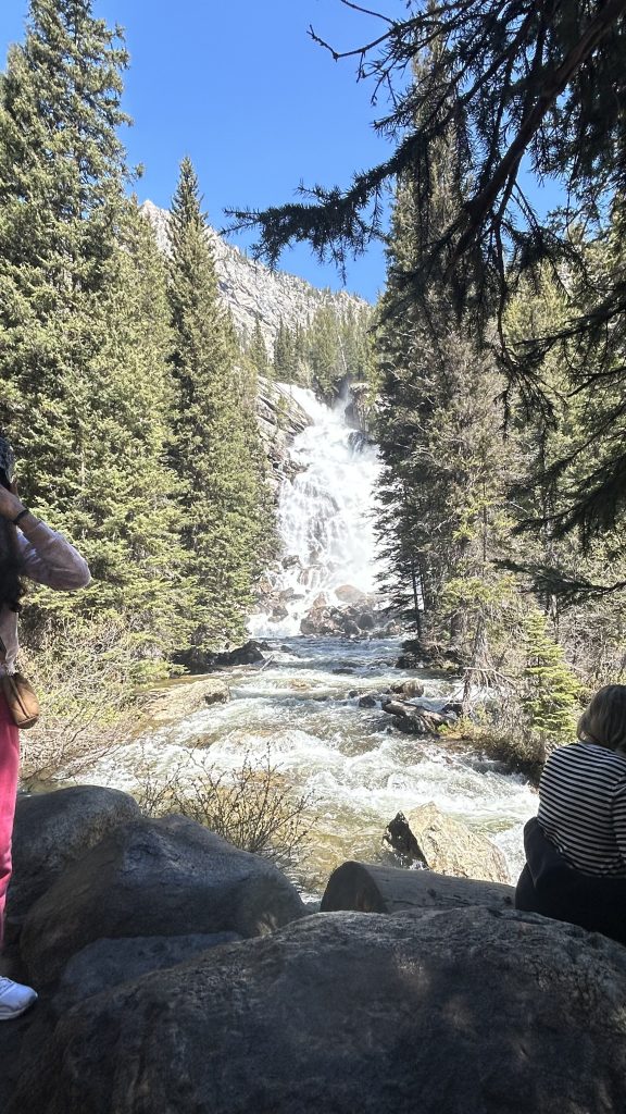 A Complete Guide to Hiking Jenny Lake to Inspiration Point